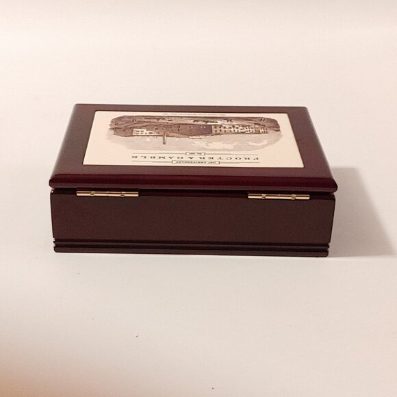 ATTRACTIVE Proctor & Gamble Employee Storage Box Jewelry Box 175th Anniversary - Picture 6 of 10